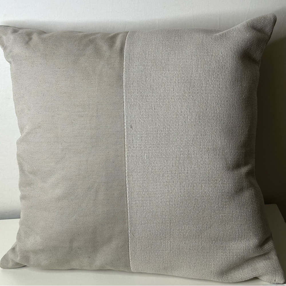 Color-block Textured Back Button Accent Throw Accent Pillow